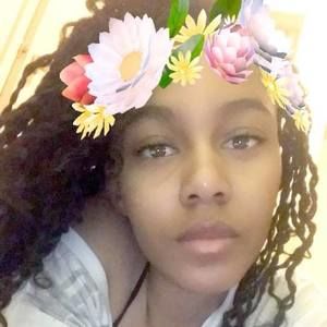 Meet your Posher, Breanna